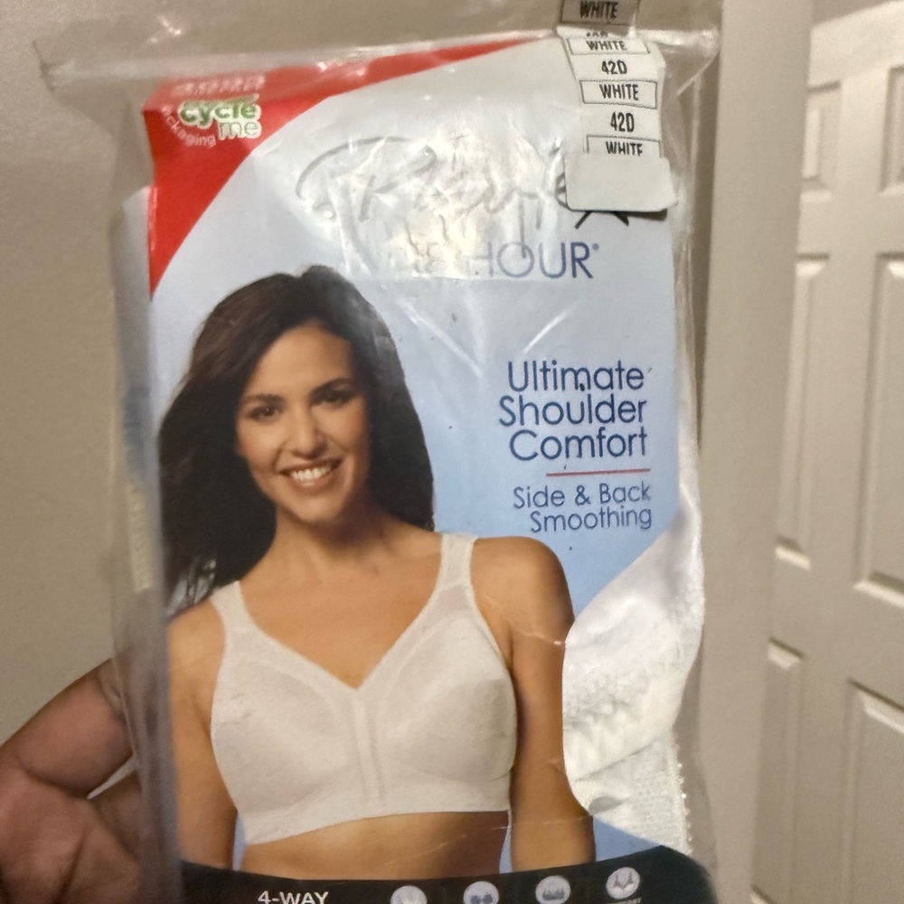Playtex White 18 Hour Comfort Bra